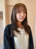 オン キャナルシティ博多前店(on)&nbsp;【晴音】ロングレイヤー/アッシュベージュ/20代