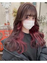 モモ(momo) 人気インナーカラー/イヤリングカラー