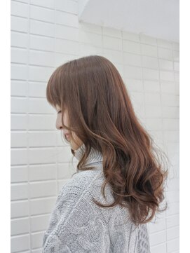 アンプレヴーアジュテ(Impre'vu ajoute) まとまり重視!ふんわりフェミニンロング