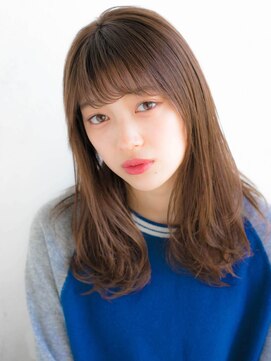 ルティア(Lutia) アッシュブラウン　大人かわいい