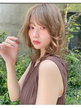 エイミー(Aimee) Aimee町田ゆるふわレイヤーミディ×オリーブベージュ