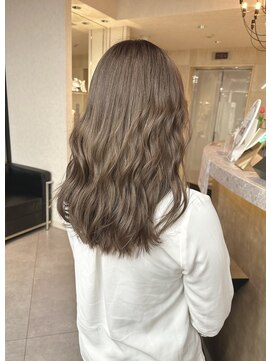 ソワンドブレスセルン 心斎橋(soin de brace cerne) ダブルカラー/ブリーチ/髪質改善トリートメント/心斎橋/南船場