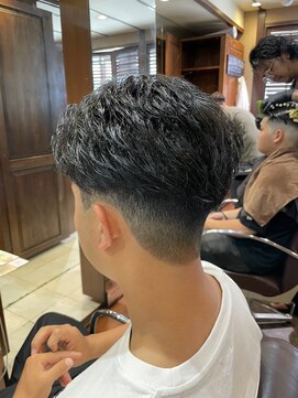 リットジェンツ 千葉(Lit Gents) ツーブロックショート【SHOHEI】