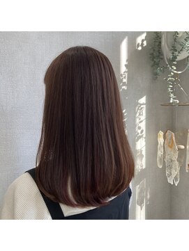 ペタロ(petalo.) パッと目が引くピンク色のカラー