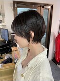 大人可愛い20代30代40代黒髪前下がりショートボブ丸みショート◎
