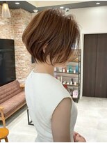 大人可愛い小顔ひし形クビレ丸み20代30代40代大人ショート(蘭)