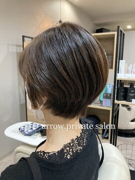 アロー(arrow.) ショートボブ