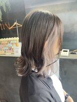 リンダイーロ(Linda Hiro)&nbsp;【札幌円山】インナーカラー/シルバー/冬デザインカラー