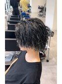 ハイライト波巻きツイストスパイラルツーブロックメンズパーマ