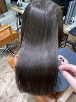 リュミエ ドゥ マッシュ(Lumier de mashu) 【大阪/梅田/茶屋町/中崎町】触れたくなる美髪oooit/オーイット