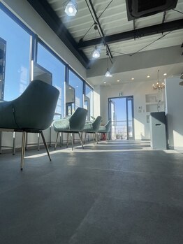 何でも相談できる、アットホームな空間＊一人一人のお客様を大切にし、居心地の良い時間をご提供♪