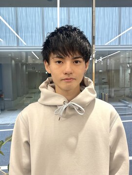 ピンパーマ×スパイキーショート