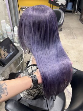 シリー(Silly) ブリーチ2～3回でできる【寒色ラベンダー】