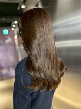 ペレ 原宿(PELE) ダブルカラー/ケアブリーチ/羽エクステ/原宿