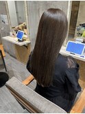 サラ艶々ロング/アッシュグレージュ