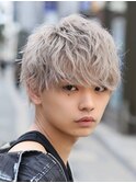 ホワイトミルクティーベージュ無造作マッシュ