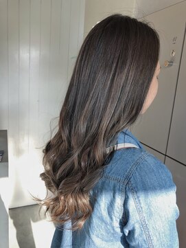 エイト 沖縄豊崎店(EIGHT toyosaki) 透明感たっぷりなイルミナカラー