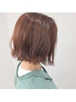 エイムヘアメイク 舟入店&nbsp;切りっぱなしボブ×ネイキッドコーラルカラー