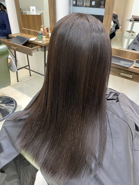 イコール 銀座(equal) アッシュグレー