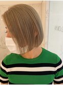 ハイトーンカラー/ミルクティーベージュ/ミニボブ