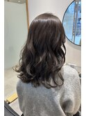 オリーブベージュ×レイヤーカット