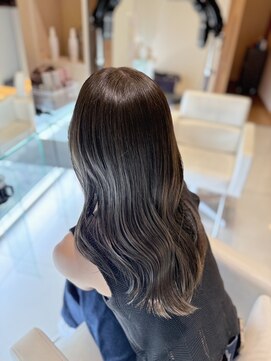 ゴットフロー(GOTTO FLOW) オリーブグレージュ/透明感/艶髪/髪質改善/韓国風巻き髪