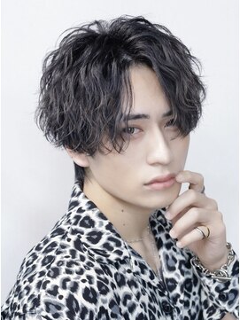 ザ ホワイトノート(The WHITE NOTE) 波巻きパーマスタイル