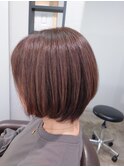 ショートボブ
