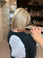 ペレ 原宿(PELE)&nbsp;ダブルカラー/ケアブリーチ/羽エクステ/原宿