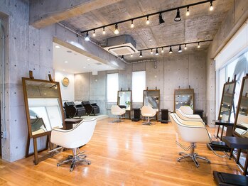 Agu hair favori 守谷店【アグ ヘアー ファボリ】