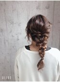 編みおろしヘア