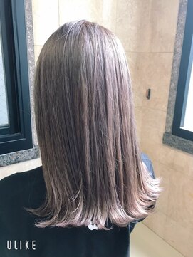 ラべリー 池袋(LOVELEY) ホワイトミルクティー ヘアカラー 【池袋】