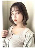 小顔ヘア　ヌーディーカラー　韓国ボブ　切りっぱなしボブ