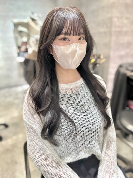 アンダーバーホワイト(_WHITE) ロングレイヤー　レイヤーカット　艶カラー