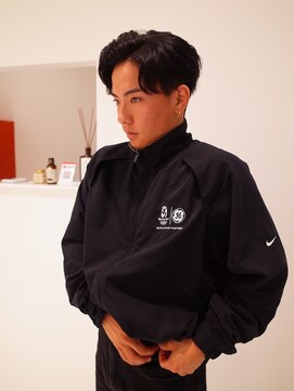 ハイブ 金沢(Hive) メンズショート束感ショートコンマヘアツーブロックマッシュ