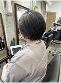 マッシュショート/アッシュカラー/ツヤ髪スタイル/黒髪スタイル
