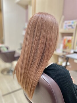 ヘアアンドメイク マオ(HAIR&MAKE MA`O) ピンクカラー