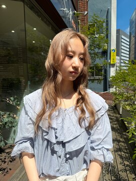 シークネクスト 八王子(SeeK NEXT) ホワイトベージュ/ブリーチカラー/ハイトーン/ロングハイトーン