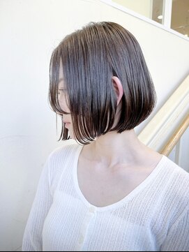 モリオ フロム ロンドン 成増店 【morio成増 セリザワ】ボブ 前髪長め 艶カラー