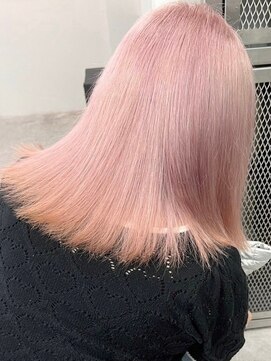 ウィコ 新宿(WICO) ホワイトピンク[新宿駅/前髪/アンブレラカラー/イメ チェン］