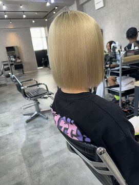 サクラ 岐阜(SAKURA) ブリーチ毛でも乾かしただけでこの纏まり！　岐阜美容室