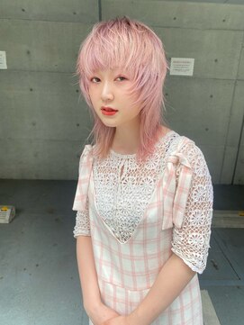 レコ 渋谷(LECO) ホワイトピンクのシャギーウルフ