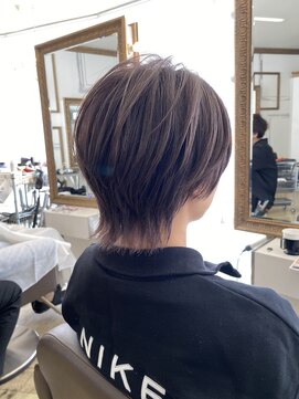 コワファースト 大分(COIFF1RST) グレージュ