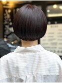 モードボブぱっつん前髪20代30代チェリーブラウンマッシュ