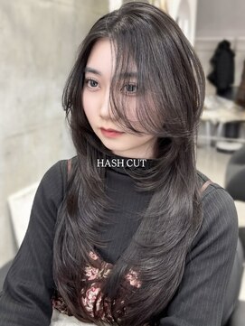 ジィルム(XELM) ハイライトカラーミルクティーベージュレイヤーカット