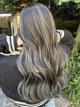 ディモアンド 表参道(Dimo&) xハイライト/イメチェン/ホワイトブロンド/外ハネボブ/美髪/