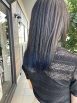 リノ 金山(Rino)&nbsp;デザインカラー/レイヤーカット/ウェットヘア/オリーブベージュ