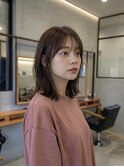 切りっぱなし外ハネミディアムボブ