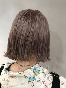 ジーナ(XENA) 切りっぱなしラベンダーベージュ