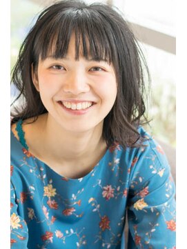 ソラ(Sora) リラックス感のある、切りっぱなしボブ